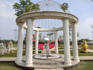 Taman Anggur Kukulu O&i Farm Subang (Jawara Budaya)