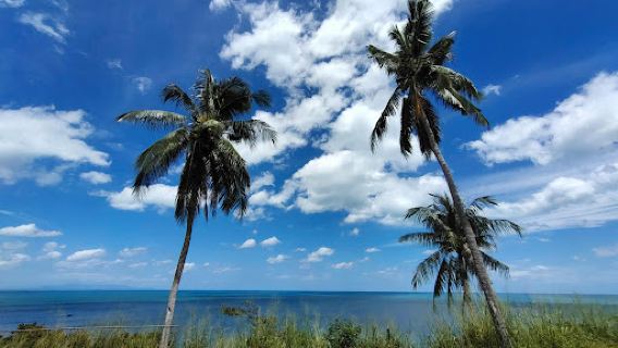 Phlai Dam Beach