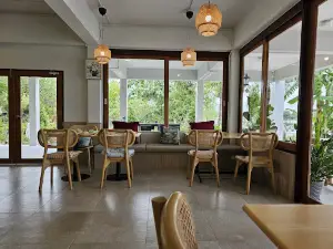 Baan Sumon Cafe - บ้านสุมลคาเฟ่