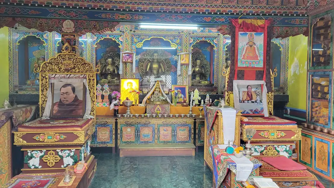 Hotels near Swayambhu Temple