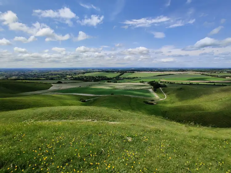 Hotels in Calne Without