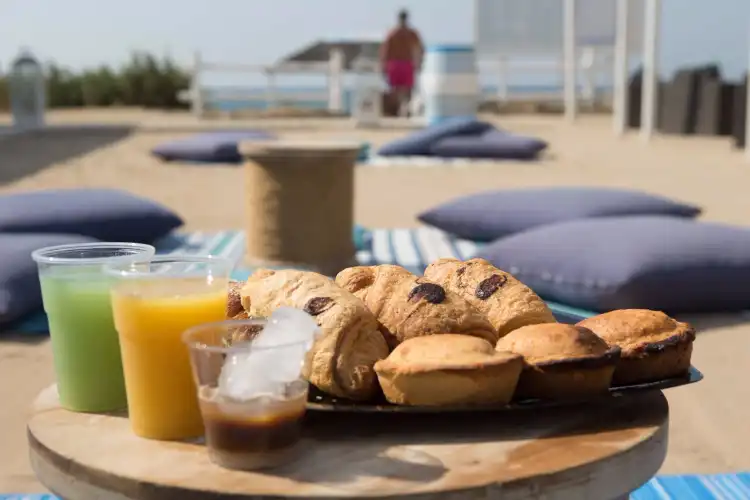 Hotels near Teranga Bay Beach and Panorama