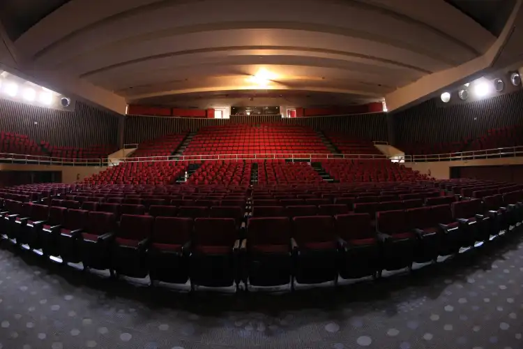Hotels near Tresguerras Auditorium