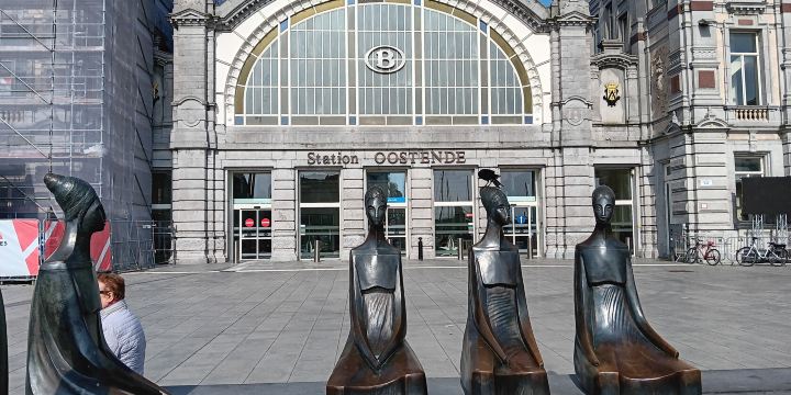 Oostende railway station