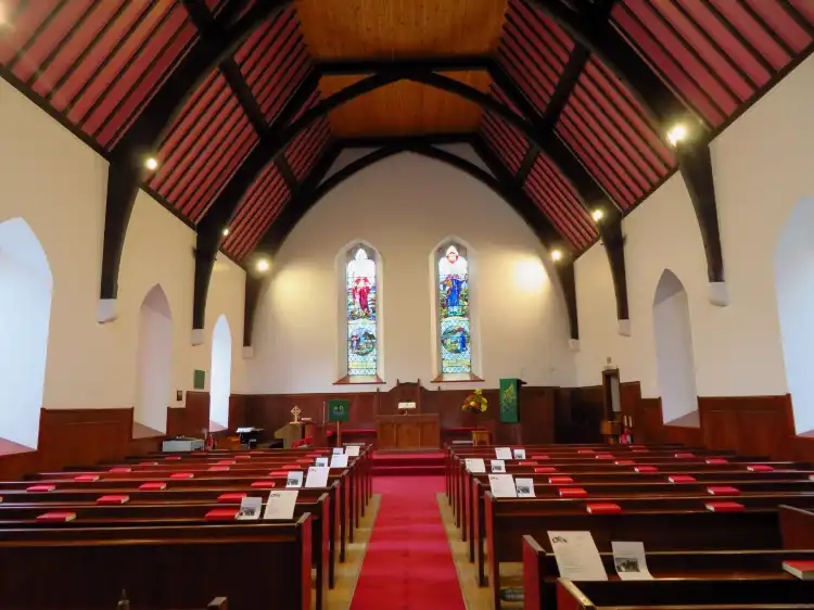 Hotels near Portree Parish Church : Church of Scotland