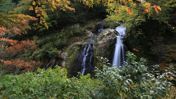 Shirogane Falls