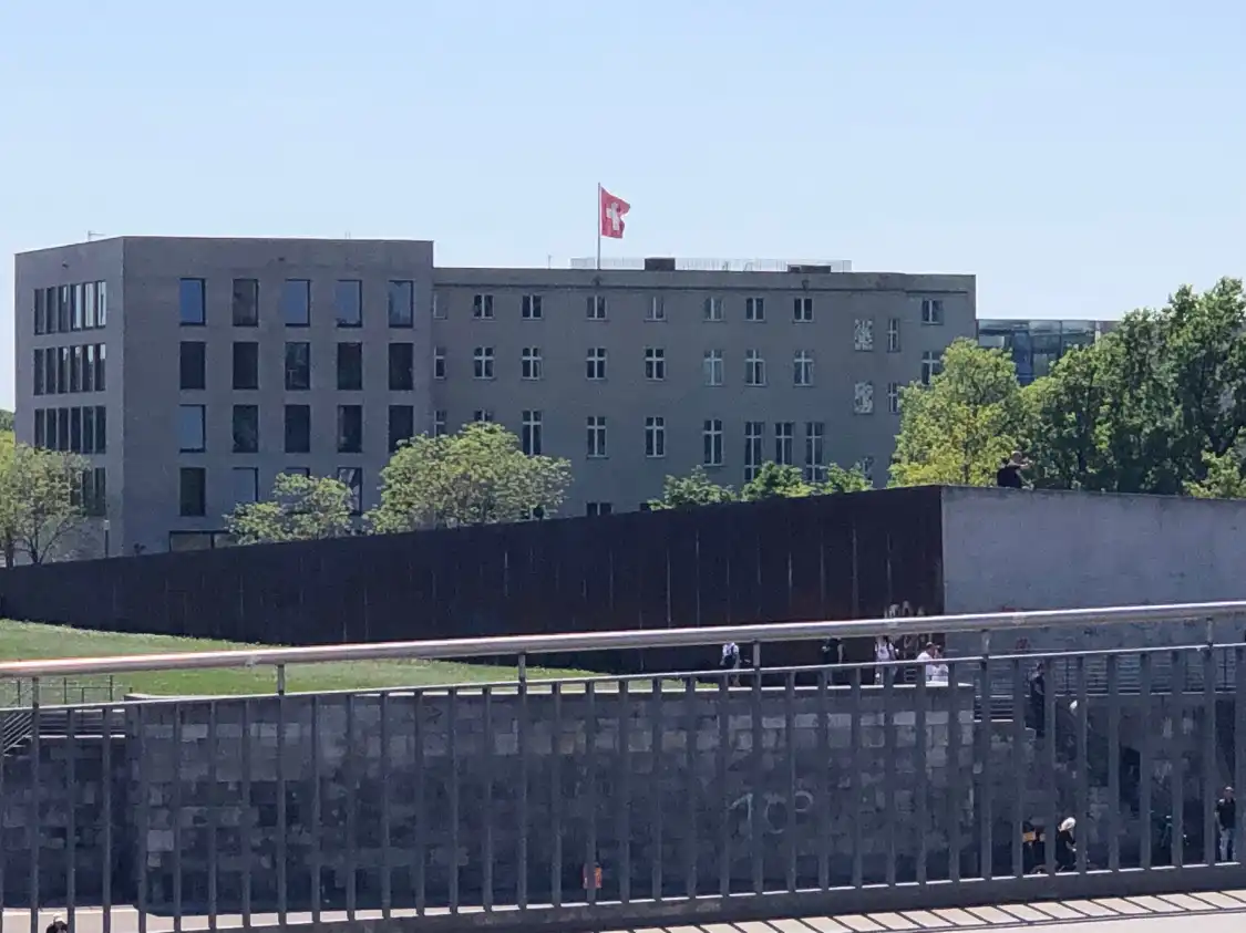 Hotels near Swiss Embassy