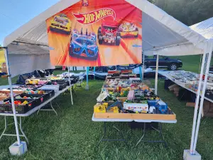 Hundley Flea Market