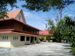 Wat Ban Pham Yai