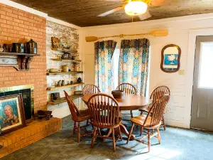 The Old Timber Lodge & Venue