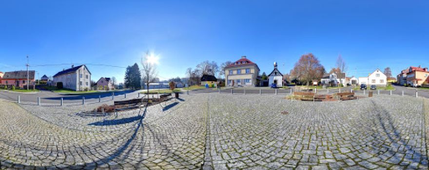 Náměstí ve Šnekách