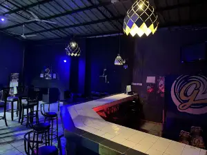 Hass club billar & bar