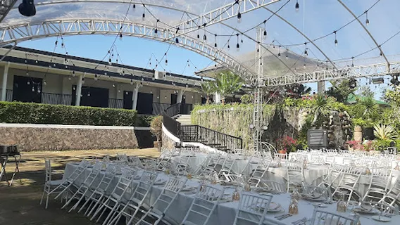 South Peak Garden and Events Place