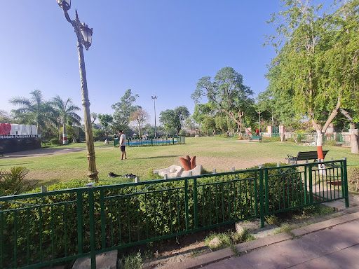 Lakhotiya Garden