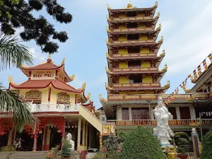 Xuan Hoa pagoda