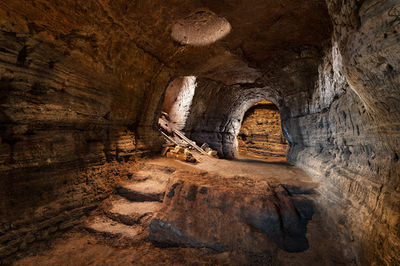 Caves of Hella
