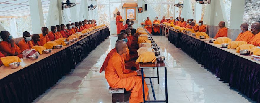 Dekanduwala bhikkuni senasanaya