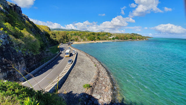 Captain Matthew Flinders Monument