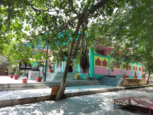 Kaleshwar Mahadev Math Mandir