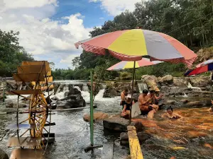 Suối cá Khe Tọ