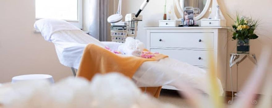 Belleza &más, kosmetik, Nagelstudio,Fußpflege & Wellness