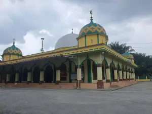 Masjid Raya Royatul Iman