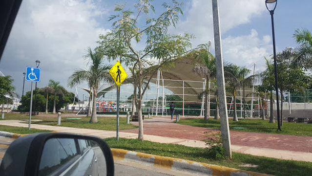 Cancha de Usos Multiples