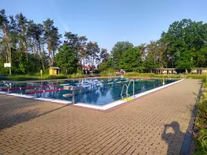 Schwimmbad Roßlau