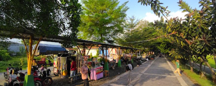 Alun-Alun Manunggal, Gombong
