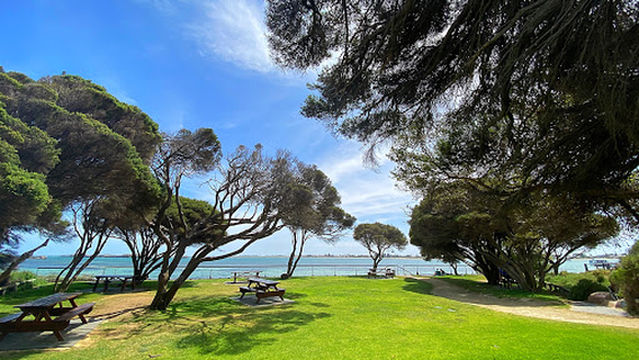 Penguin Island Discovery Centre