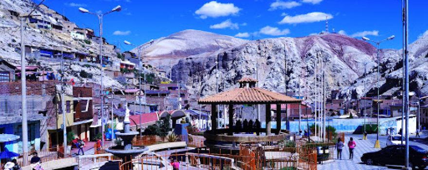 Plaza Libertad, capilla cruz de mayo