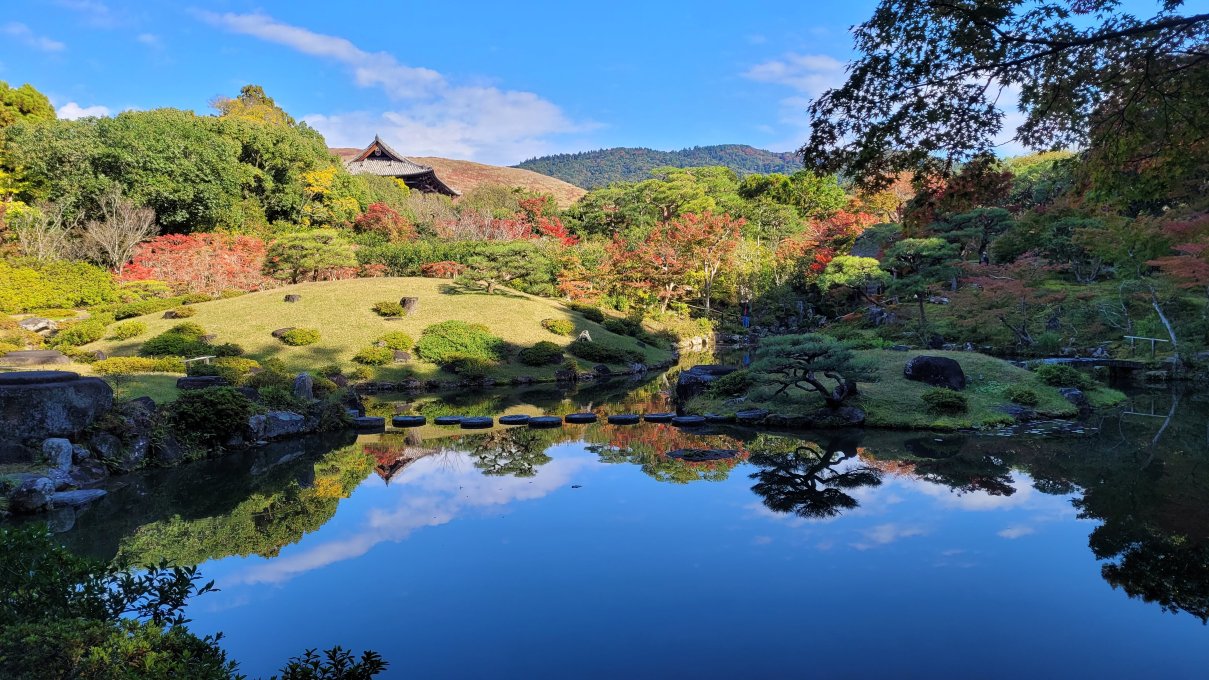 依水園 寧樂美術館