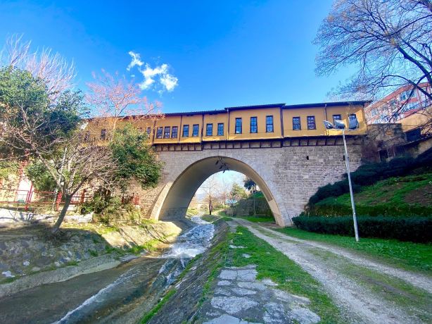 Irgandi Bridge