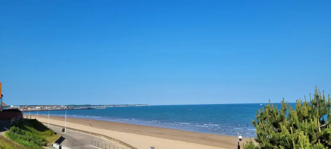 Hotels near Bridlington South Beach