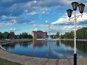 City Lake