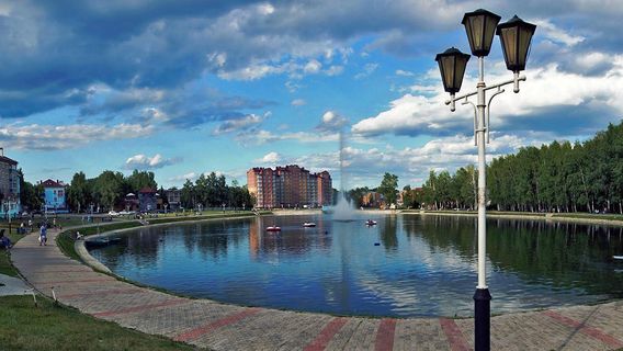 City Lake