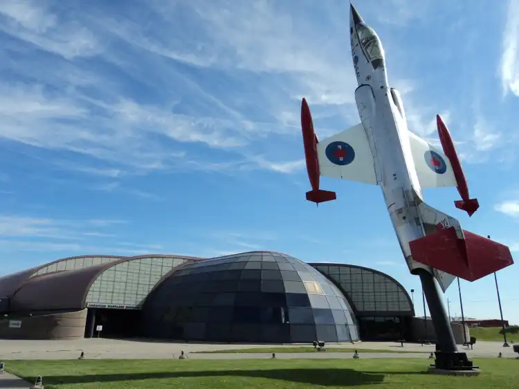 Hotels in der Nähe von Canadian Air & Space Museum