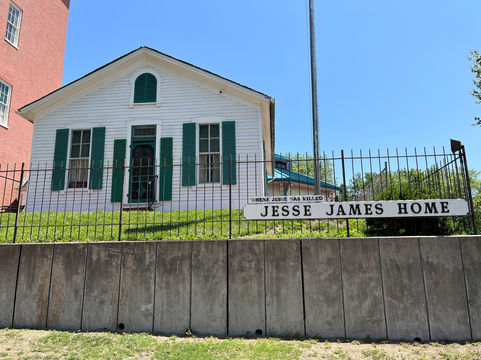 Jesse James Home and Museum