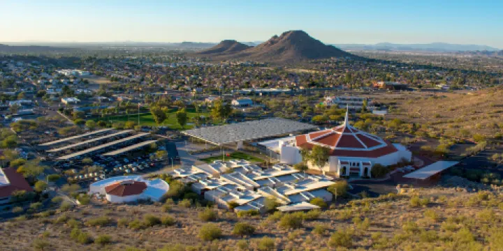 鳳凰城第一神召會