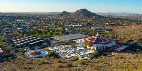 鳳凰城第一神召會