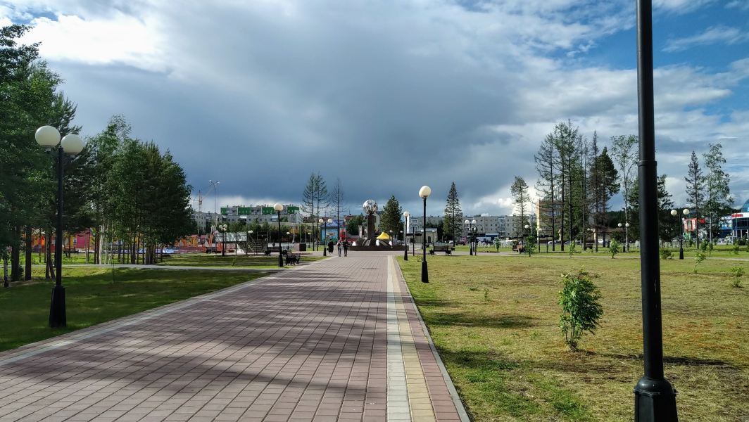 Zhukovsky to Nyagan Flights