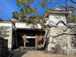 Tatsuno Castle Ruins
