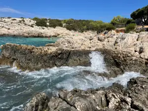 Alaties Beach