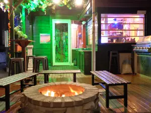Penke Bar & Bistro