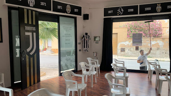 Juventus Official Fan Club Santa Flavia "Black and White"