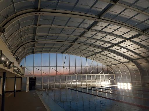 Cintruenigo/Zintroniko Indoor Swimming Pool