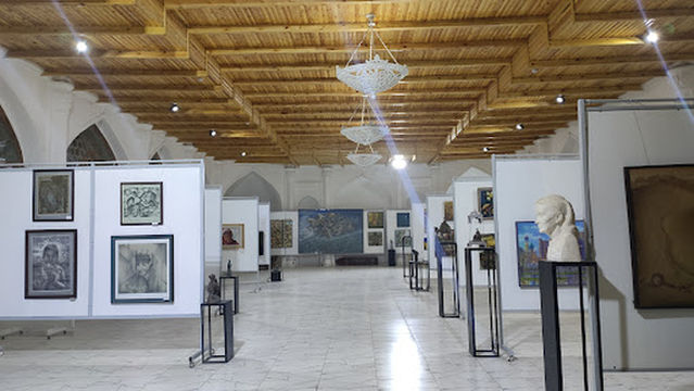Art Gallery Aysel