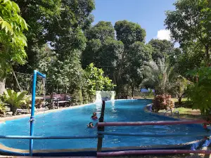 Glosh resort