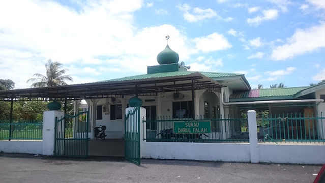 Surau Darul Falah Kampung Lembah Hijau Miri