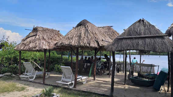 PARADOR TURISTICO PALAPA EL ZURDO